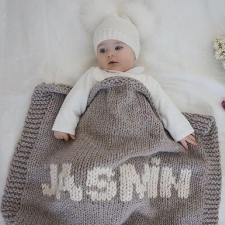 Mantitas de lana para bebé personalizadas