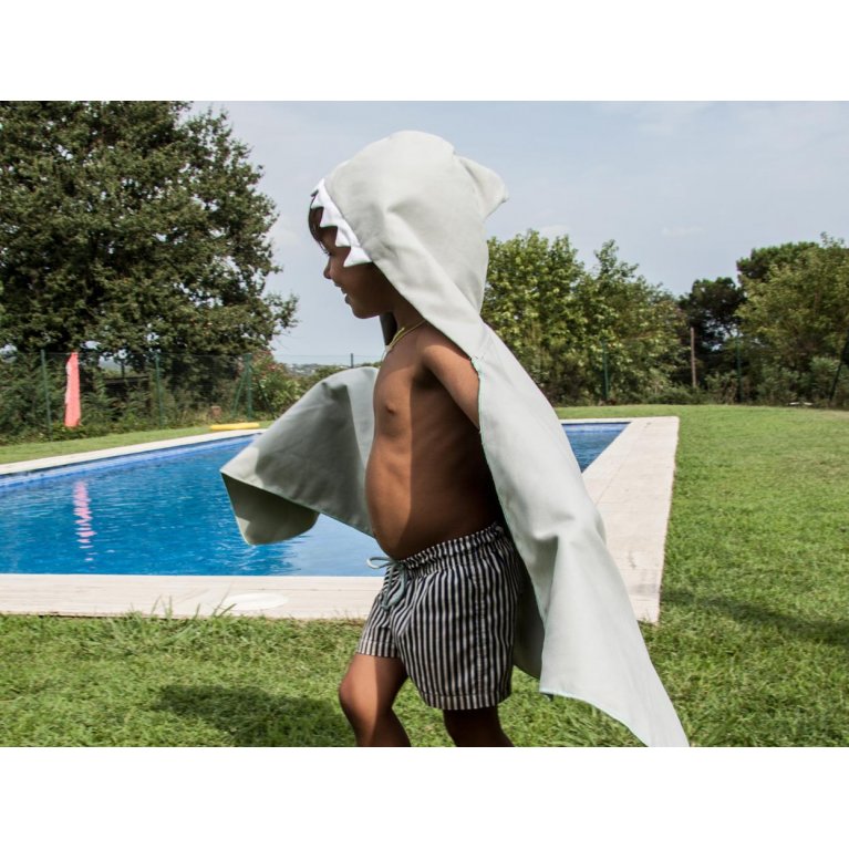 Capa de baño método Montessori Autonomy Shark
